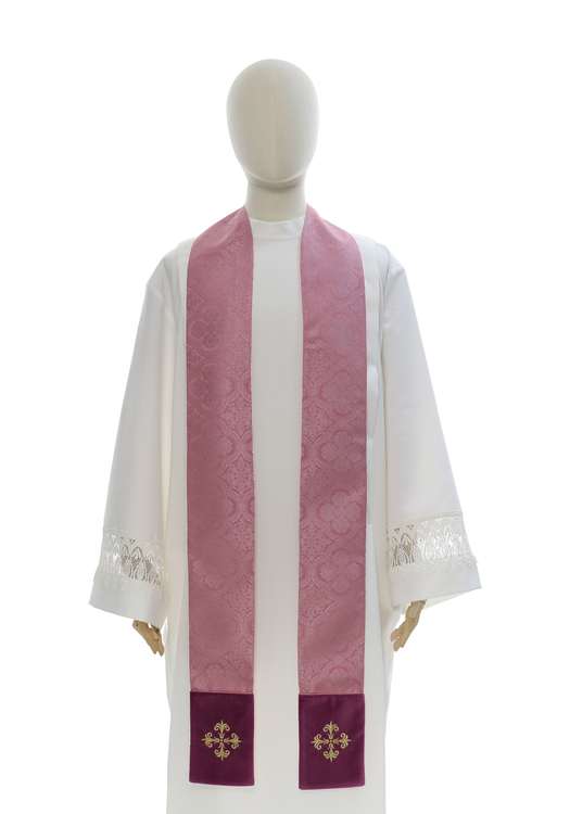 Gothic style chasuble with matching stole
