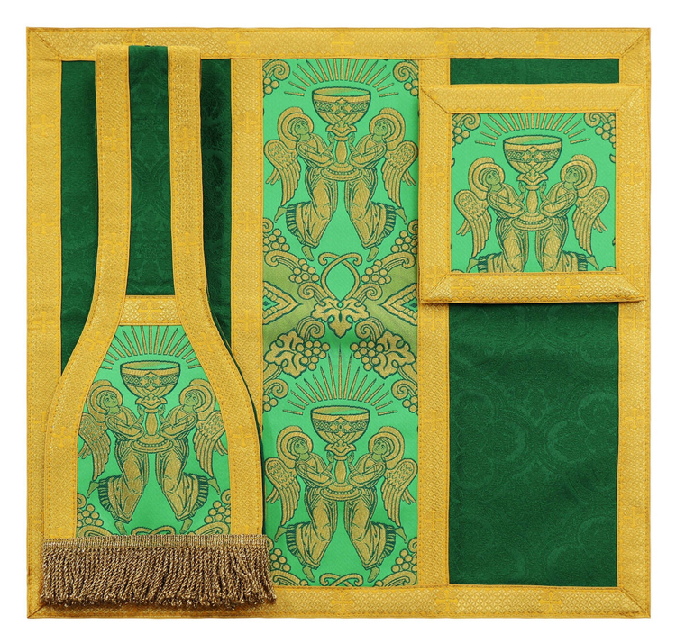 Roman chasuble R060-Z25