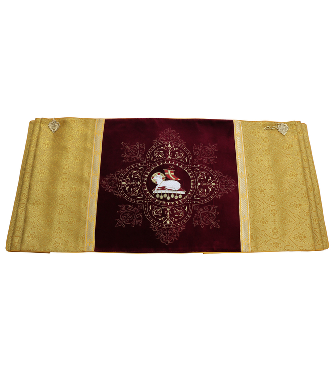 Roman cope and Humeral Veil "Lamb" SET-WKT559