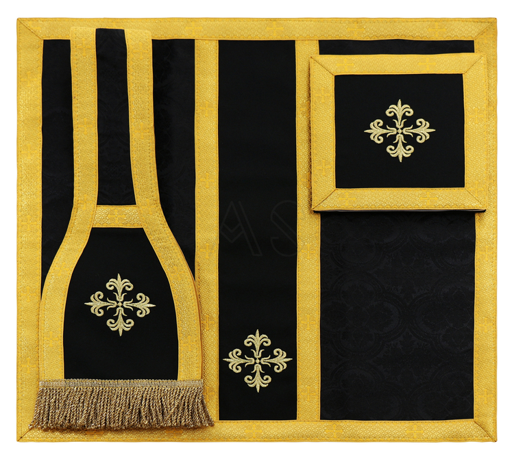 Roman chasuble R694-CZ25