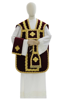 Roman chasuble R893-A