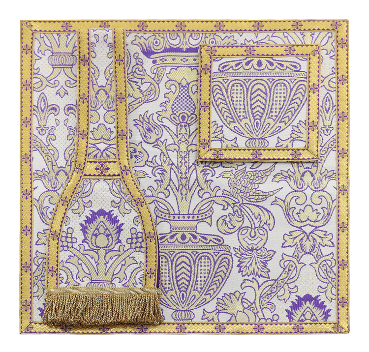 Roman chasuble R-F76